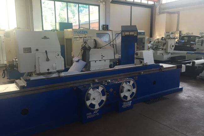 Sell Grinding Machine Cylindrical ZOCCA RU2000/6 used