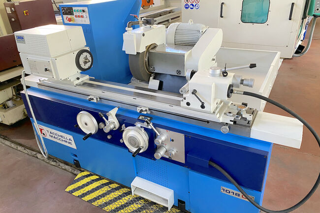 Sell Grinding Machine ID/OD TACCHELLA 1018 UA used