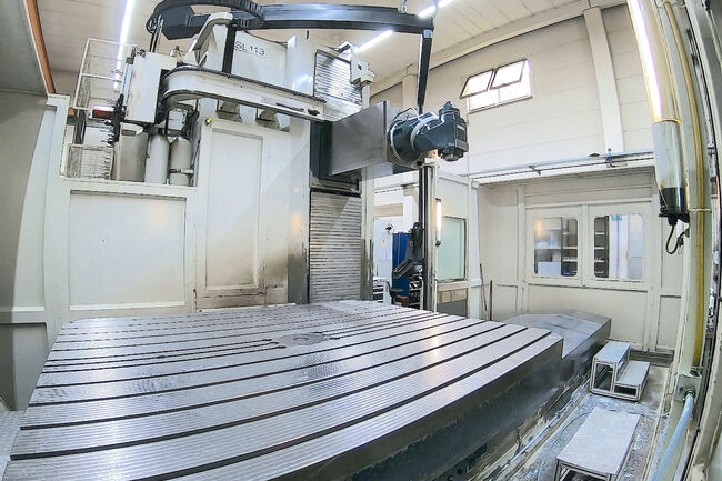 Sell Milling machine Bed type PARPAS SL113 used