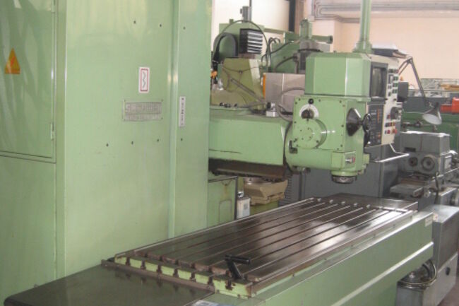 Sell Milling machine Bed type SACHMAN RP-3 TNC 155 used