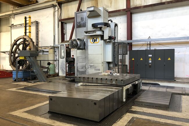 Sell Milling machine mobile column FPT SIRIO M60 used