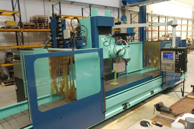 Sell Milling machine T type SACHMAN T10 HS 3000 used