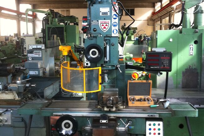 Sell Milling machine Vertical RAMBAUDI M3/P used