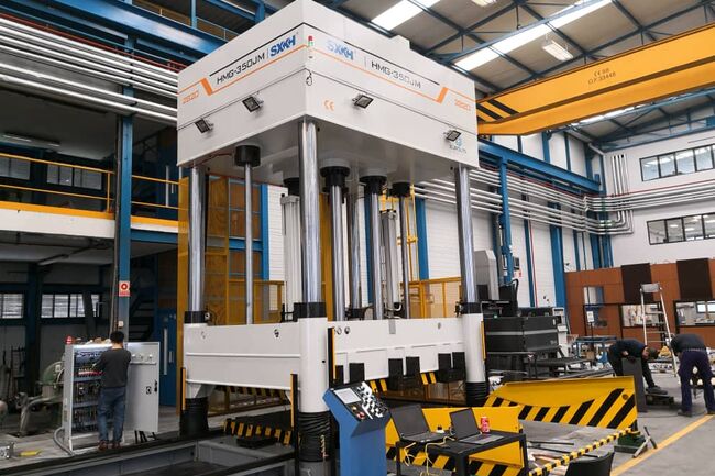 Sell Press Die Spotting SXKH 300ES2520 used