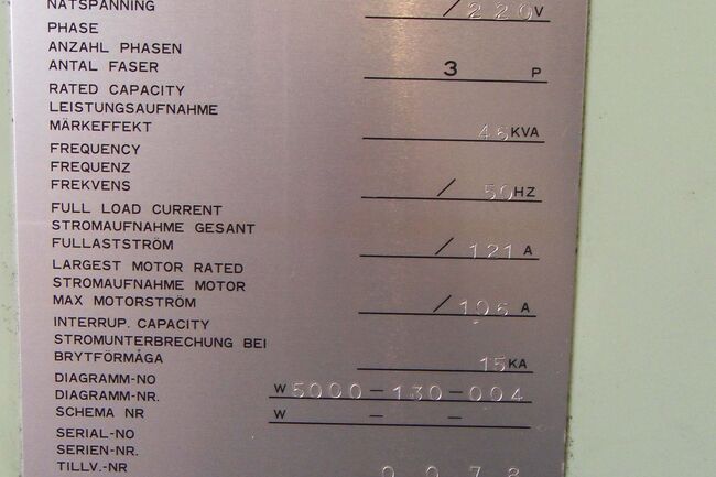 Sell Turning Machine CNC OKUMA LB25 used
